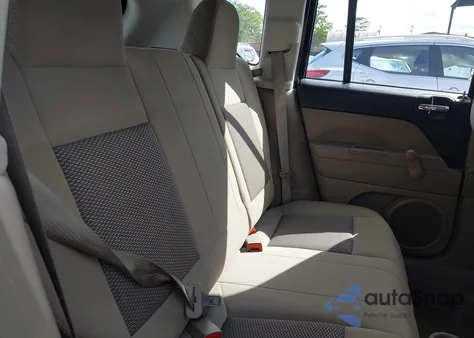 2010 Jeep Compass Sport from USA, damaged, VIN 1J4NT4FB6AD504926